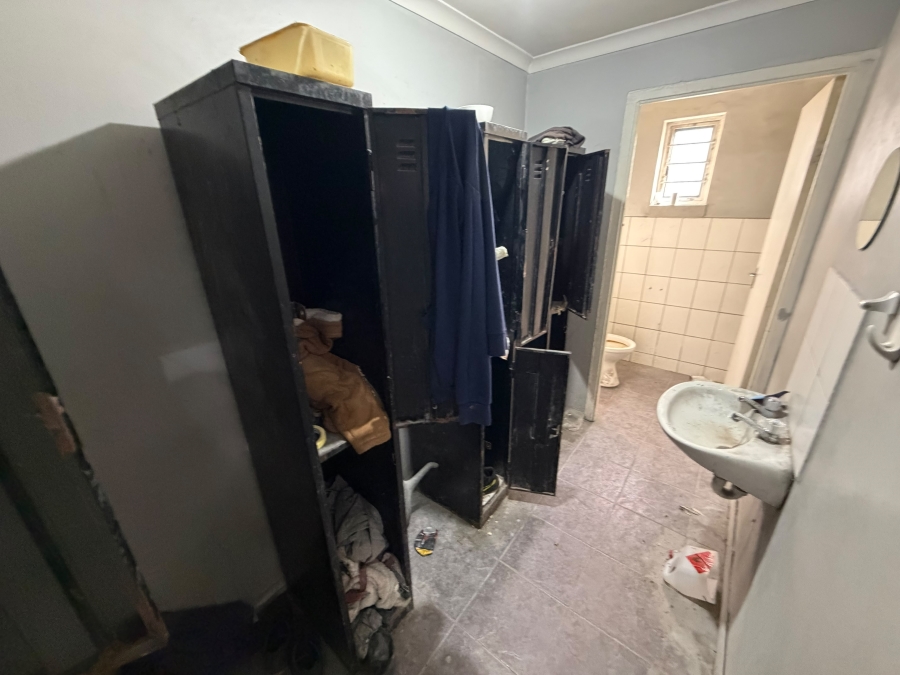 To Let Commercial Property for Rent in Stikland Industrial Western Cape
